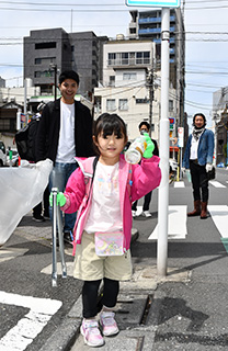 ペットボトルごみ見つけたよ！